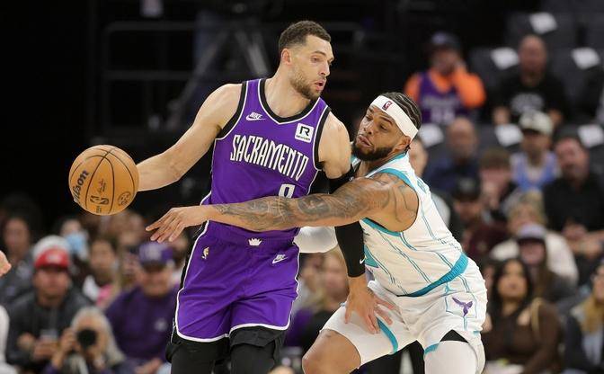 黄蜂击败快船，马布里充当得分王