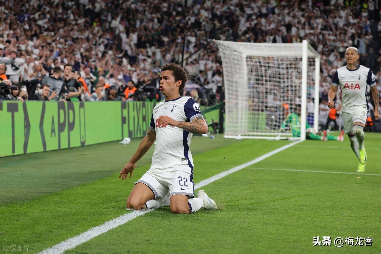  尤文图斯成功零封热刺,门将赛后获得全场最佳球员 