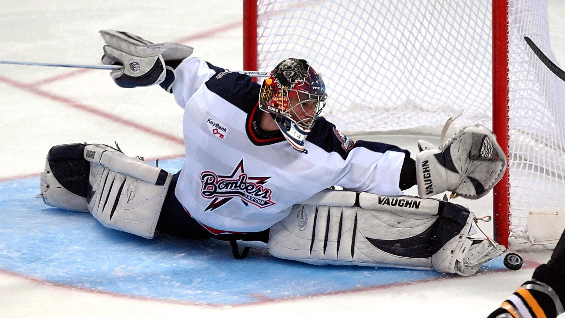 Uzi迎来三赛季高光表现，IG球迷沸腾！